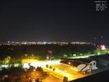 23 : 00