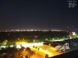 03 : 00