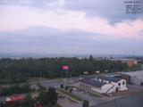 04 : 44