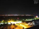 02 : 00