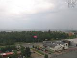 09 : 00