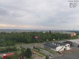 18 : 52