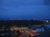 06 : 04