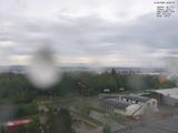 08 : 00