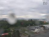 08 : 04