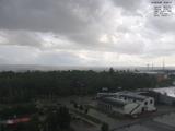 16 : 52