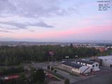 06 : 24