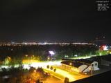 23 : 04