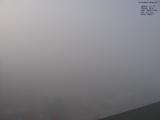 08 : 44
