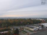 08 : 32