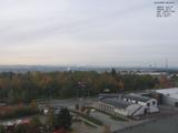 09 : 00