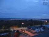 18 : 28