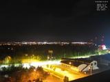 01 : 48