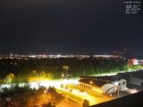 22 : 08