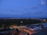 04 : 44