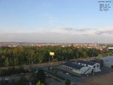 06 : 00