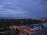 04 : 48