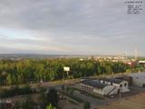 06 : 00