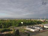 06 : 44