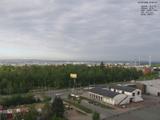 07 : 04