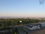 06 : 00