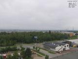 09 : 32