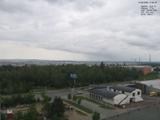 17 : 04