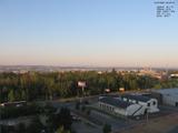 06 : 00