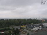 09 : 32