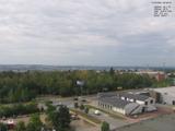 09 : 48
