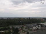 13 : 00