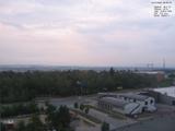 06 : 00