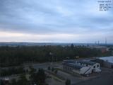 05 : 48
