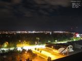 22 : 04