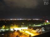 03 : 00
