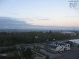 06 : 32
