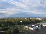 07 : 48