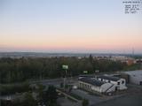 06 : 32