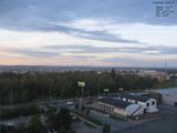 06 : 44