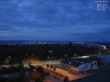 06 : 12