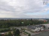09 : 04