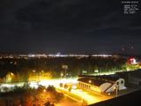 04 : 00
