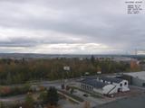 16 : 00