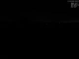 03 : 00