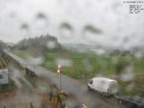 17 : 00
