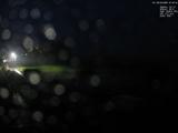 21 : 04