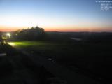21 : 08