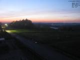 21 : 04