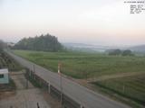 06 : 00