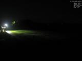 22 : 00